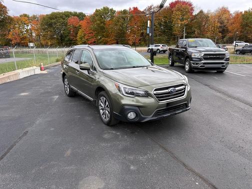 2019 Subaru Outback 2.5i Touring