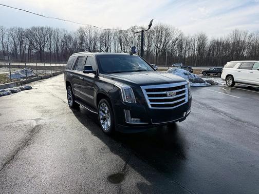 2019 Cadillac Escalade Luxury