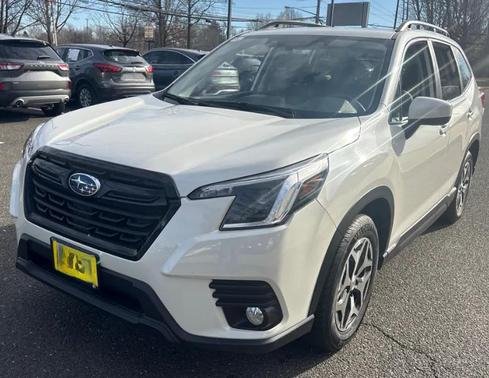 2022 Subaru Forester Premium