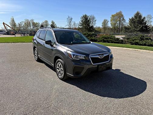 Magnetite Gray 2020 Subaru Forester Premium