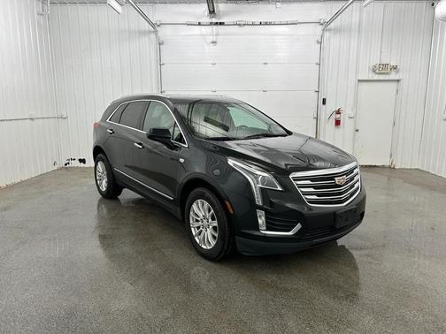 Stellar Black 2018 Cadillac XT5 Base