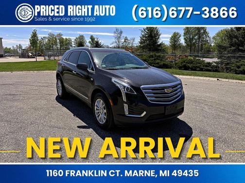 Stellar Black 2018 Cadillac XT5 Base