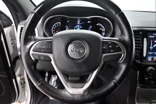 Bright White Clearcoat 2020 Jeep Grand Cherokee Altitude
