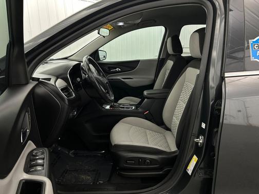 Nightfall Gray Metallic 2018 Chevrolet Equinox LT