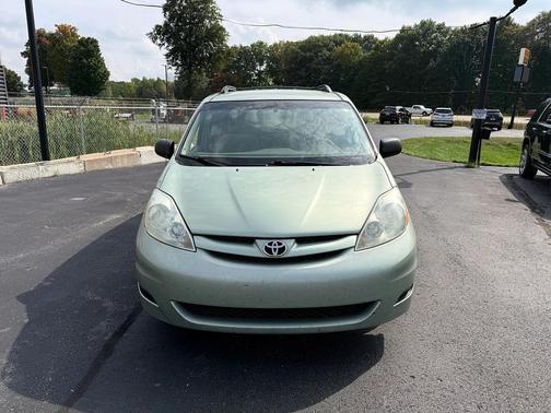 2006 Toyota Sienna CE