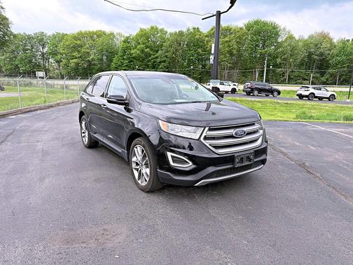 Shadow Black 2018 Ford Edge Titanium