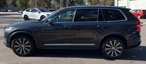 2022 Volvo XC90 T6 Inscription