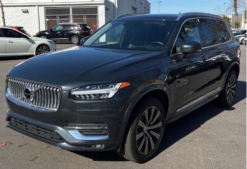 2022 Volvo XC90 T6 Inscription