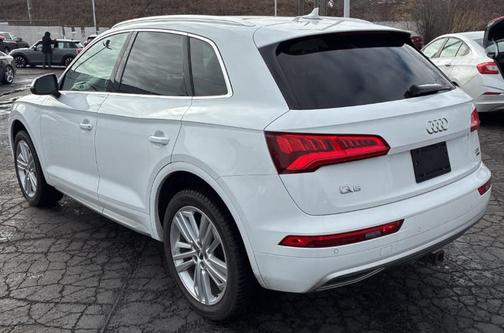 2018 Audi Q5 2.0T Tech Premium