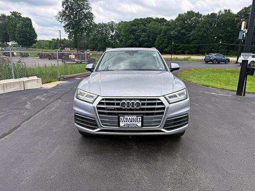 Florett Silver Metallic 2020 Audi Q5 45 Premium Plus
