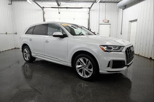 2020 Audi Q7 55 Premium Plus
