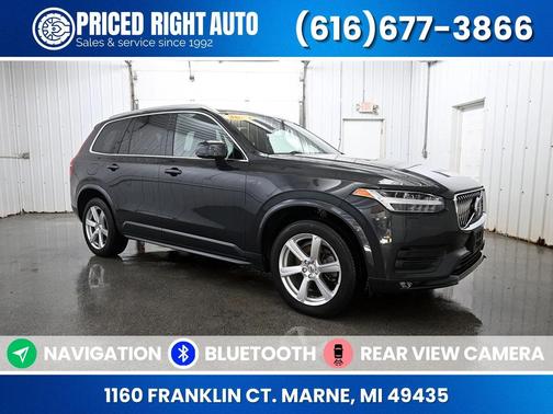 2021 Volvo XC90 T5 Momentum