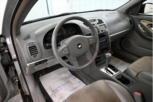 2004 Chevrolet Malibu Base