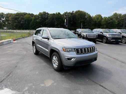 2018 Jeep Grand Cherokee Laredo E