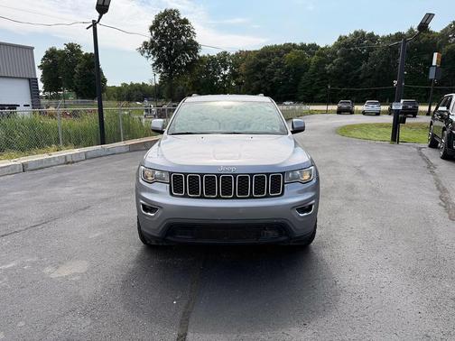 2018 Jeep Grand Cherokee Laredo E