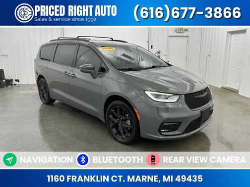 2021 Chrysler Pacifica Touring L