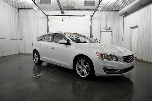 2015 Volvo V60 T5 Premier Plus