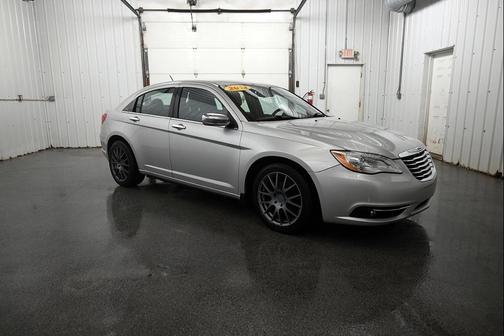 2012 Chrysler 200 Limited