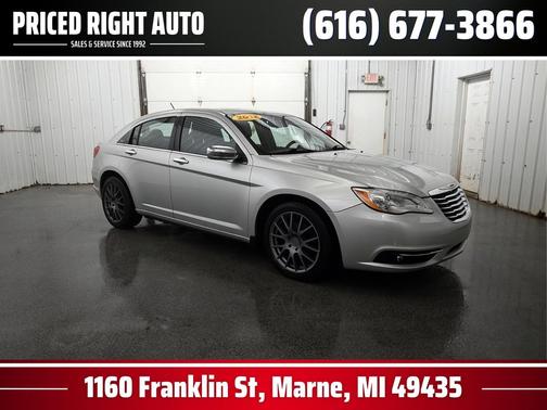 2012 Chrysler 200 Limited