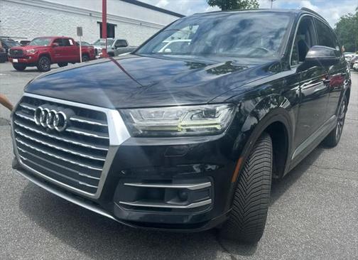 2017 Audi Q7 3.0T Premium