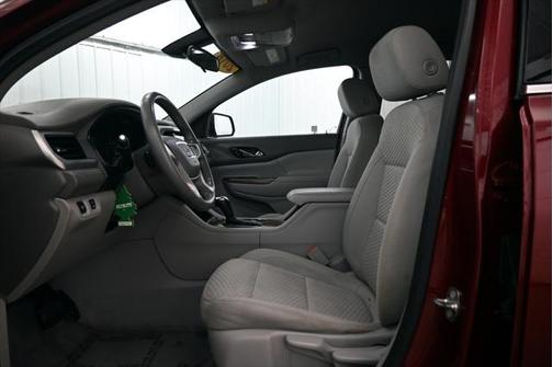 2018 GMC Acadia SLE-1