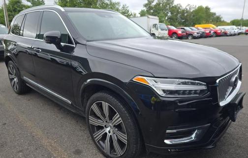 2022 Volvo XC90 T6 Inscription