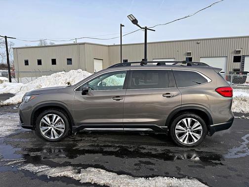 2022 Subaru Ascent Limited 7-Passenger