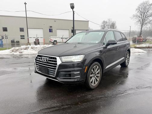 2019 Audi Q7 55 Premium Plus