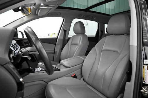 2019 Audi Q7 55 Premium Plus