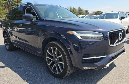 2019 Volvo XC90 T6 Momentum