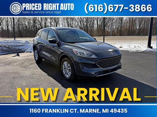 2022 Ford Escape SE
