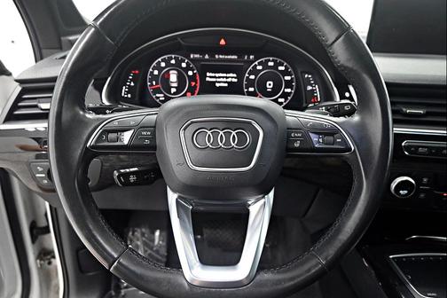 Carrara White 2019 Audi Q7 55 Premium Plus