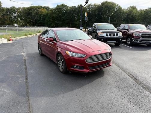 2014 Ford Fusion SE