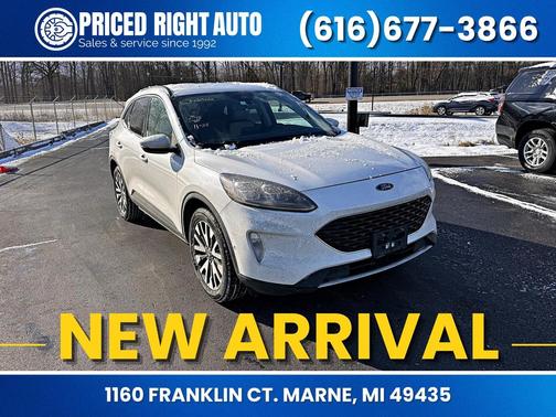 2020 Ford Escape Titanium