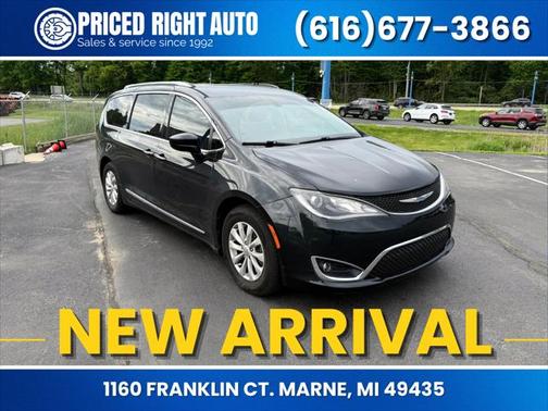 2018 Chrysler Pacifica Touring-L