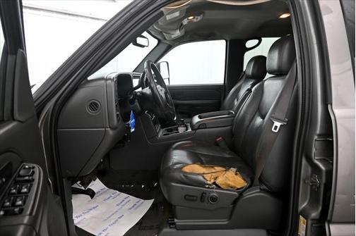 2006 GMC Sierra 2500 SLT H/D Crew Cab
