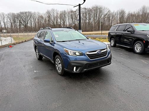 2022 Subaru Outback Premium