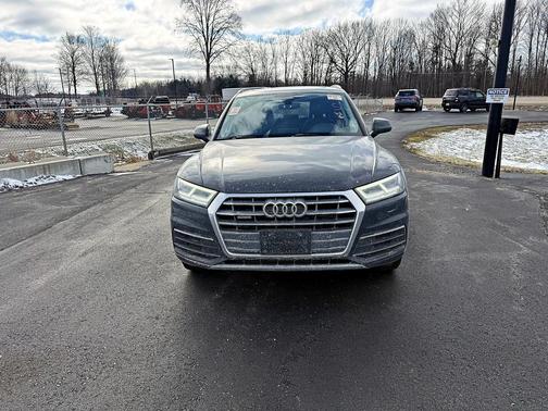 2020 Audi Q5 45 Premium Plus