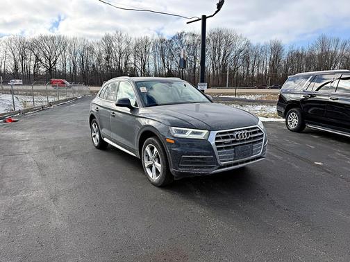 2020 Audi Q5 45 Premium Plus