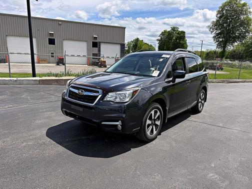Dark Gray 2017 Subaru Forester 2.5i Limited