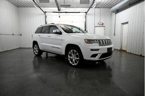 2019 Jeep Grand Cherokee Summit