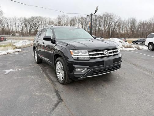 2019 Volkswagen Atlas 3.6L SEL Premium