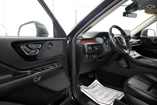 2022 Lincoln Aviator Reserve AWD