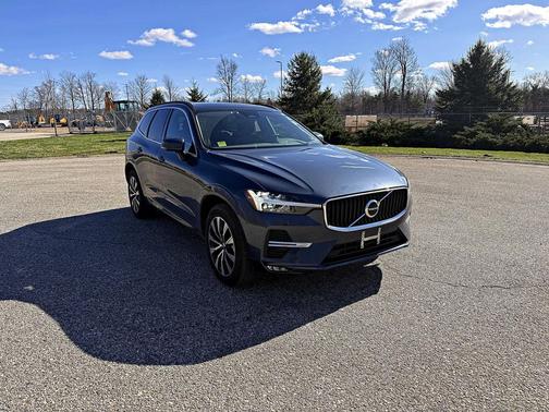 2023 Volvo XC60 B5 Core