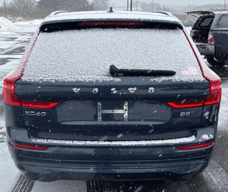 2023 Volvo XC60 B5 Core