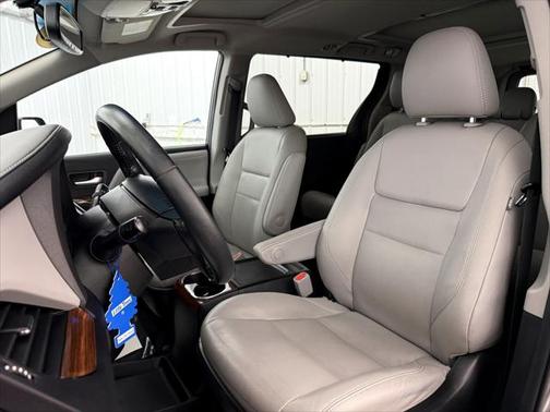 2017 Toyota Sienna Limited