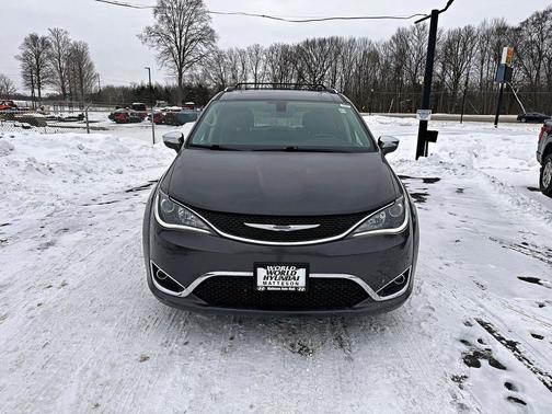 2020 Chrysler Pacifica Limited