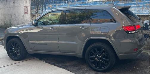 2019 Jeep Grand Cherokee Altitude