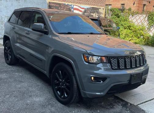 2019 Jeep Grand Cherokee Altitude