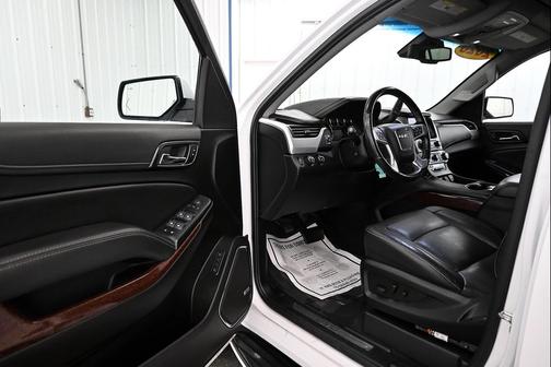 2020 GMC Yukon SLT